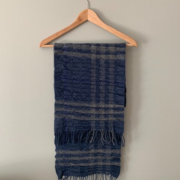 Cashmere Burberry Ruched Scarf - Picture 1 of 2